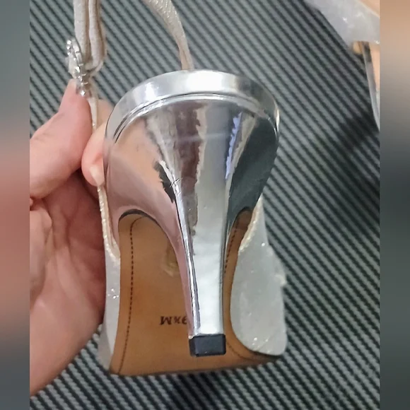 J. Renee SILVER Gabino Pointed Toe w/ BOW, Slingback Pumps *Sz 9.5* NEW, no Tags - Picture 15 of 16